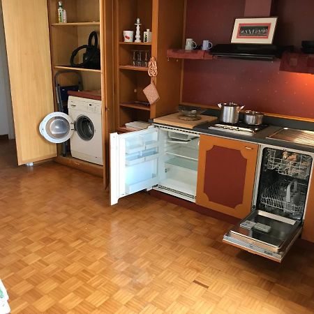 Xampilla'S Business City Mini Apartment Bassano Бассано-дель-Граппа Екстер'єр фото